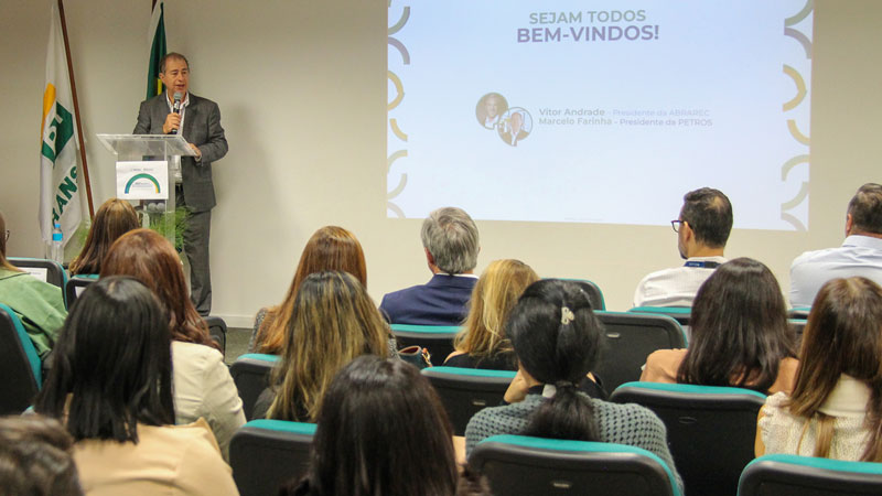 Marcelo Farinha, presidente da Petros, durante abertura da 200ª Reunião da Comunidade Internacional de Ouvidoria/Ombudsman